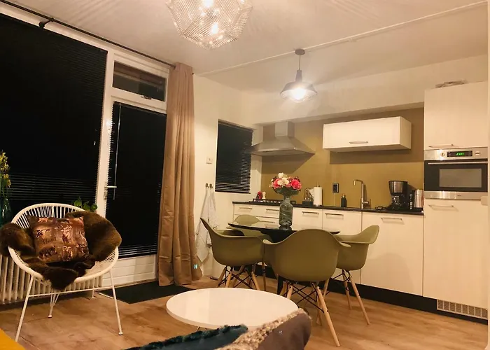 Zonnebos, Private Garden, Fresh Air, Relax! *